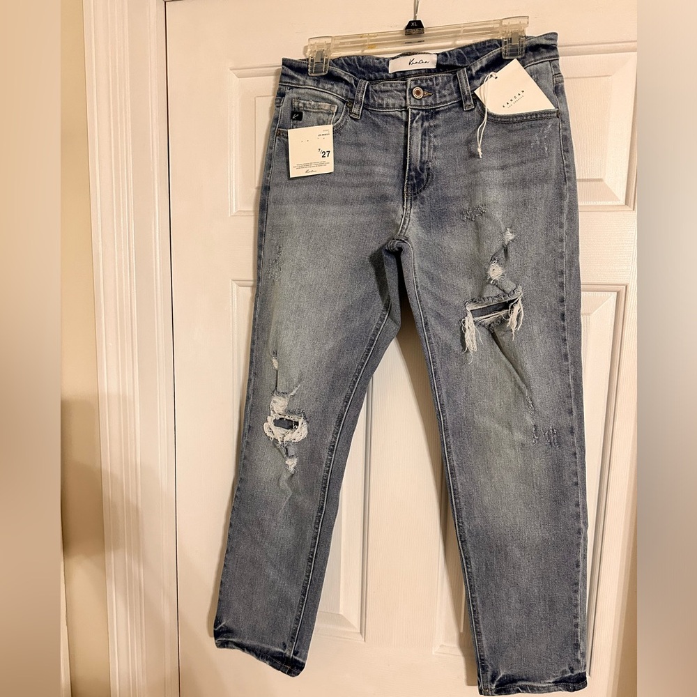 Kancan Mid Rise Boyfriend Jeans Size 7/27 worn once